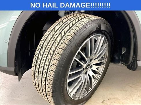Used 2025 Mercedes-Benz GLC 300 4MATIC image 34