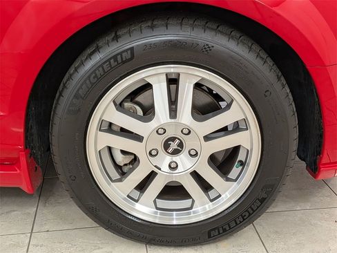 Used 2006 Ford Mustang GT image 12