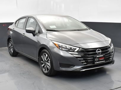 New 2025 Nissan Versa SV w/ Trunk Package