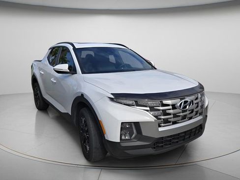 Used 2022 Hyundai Santa Cruz SEL Premium image 4