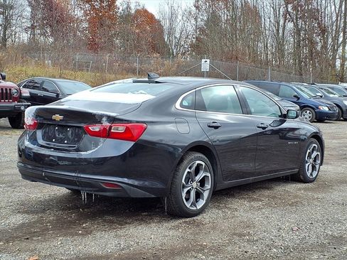 Used 2023 Chevrolet Malibu LT image 4