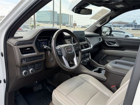Used 2021 GMC Yukon SLT w/ SLT Luxury Plus Package RWD image 15