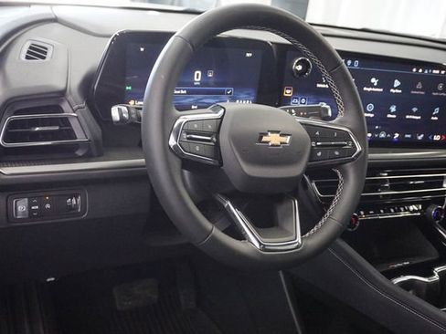 New 2026 Chevrolet Traverse LT w/ Driver Confidence Package FWD image 5