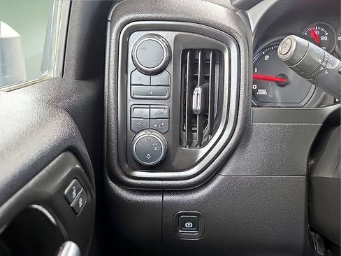 Used 2025 Chevrolet Silverado 2500 Custom w/ Custom Value Package AWD/4WD image 22