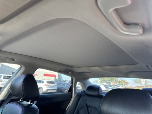 Used 2020 Kia Optima SE image 14