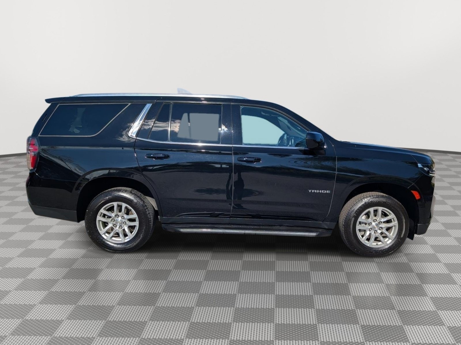 Used 2024 Chevrolet Tahoe LT AWD/4WD image 6