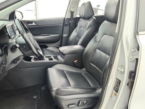 Used 2017 Kia Sportage EX w/ EX Technology Package image 26