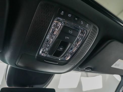 Used 2021 Mercedes-Benz GLE 350 4MATIC image 26
