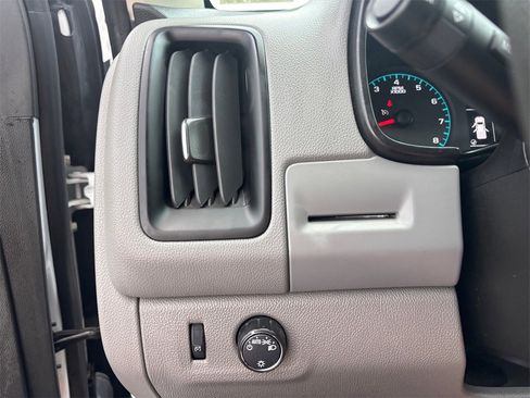 Used 2022 GMC Canyon Elevation Standard w/ Convenience Package image 22