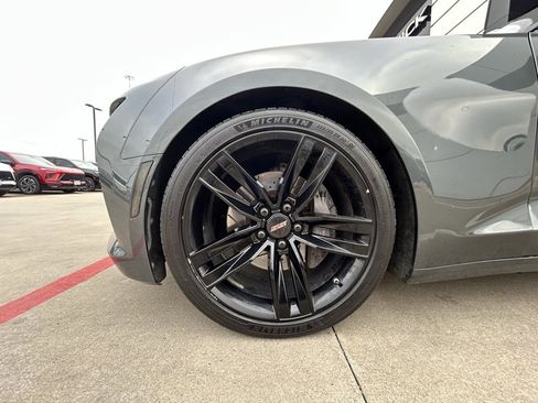 Used 2016 Chevrolet Camaro SS image 6