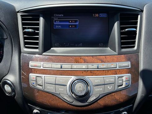 Used 2013 INFINITI JX35 AWD w/ Premium Pkg image 12