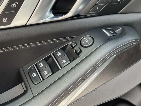 Certified 2025 BMW X5 xDrive40i AWD/4WD image 24