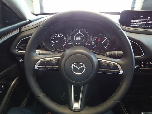 Certified 2024 MAZDA CX-30 AWD 2.5 S w/ Preferred Package image 28