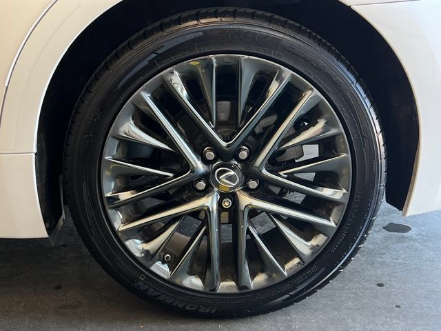 Used 2018 Lexus ES 350 w/ Luxury Package w/Wood Trim FWD image 10