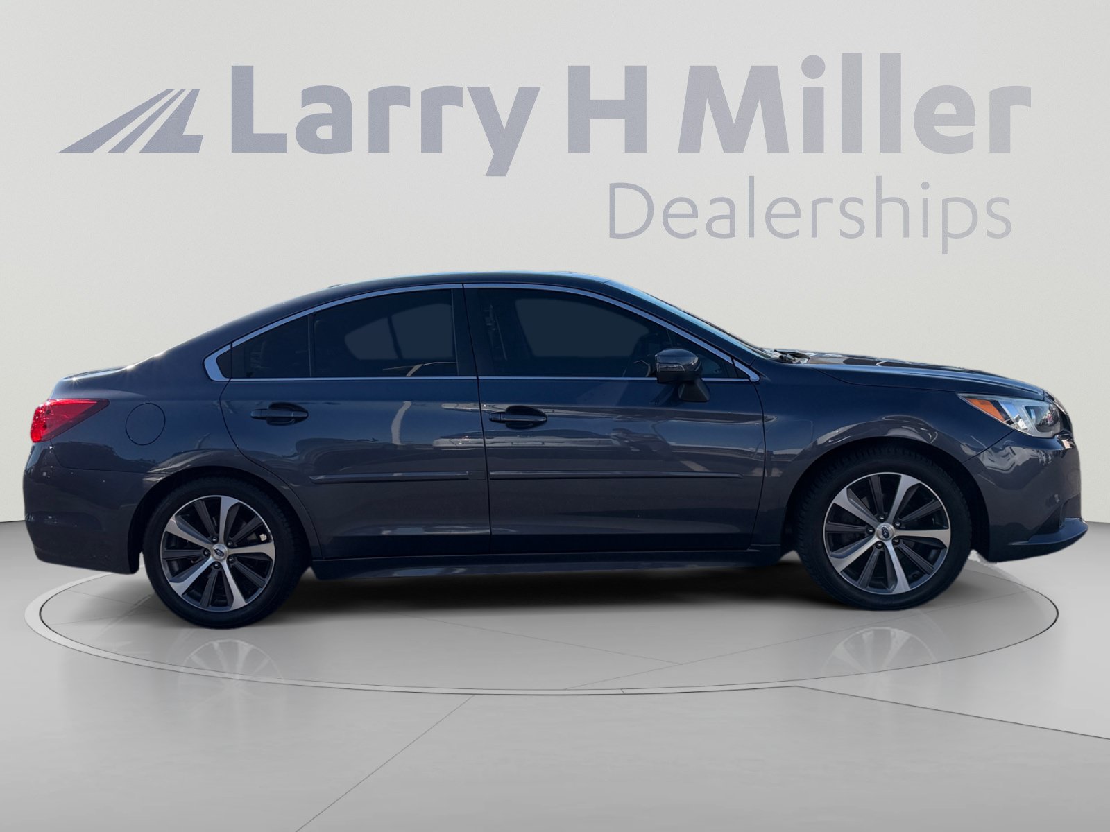 Used 2016 Subaru Legacy 2.5i Limited AWD/4WD image 6