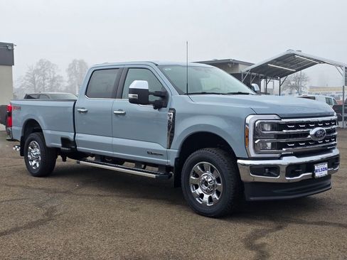 New 2026 Ford F350 Lariat w/ Chrome Package image 35