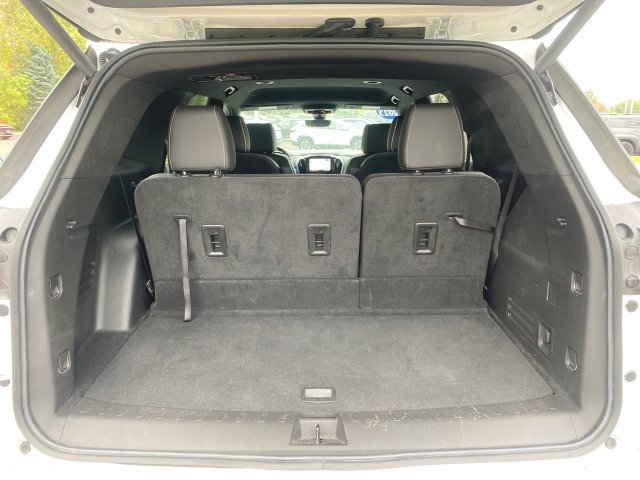 Used 2023 Chevrolet Traverse Premier FWD image 26