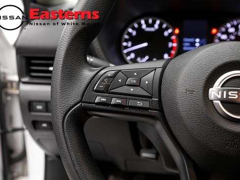 Used 2024 Nissan Sentra S FWD image 15