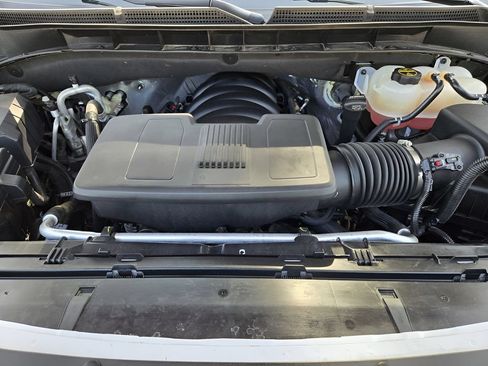 Used 2024 GMC Yukon XL SLT w/ SLT Luxury Package AWD/4WD image 30