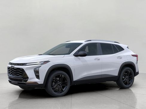 New 2026 Chevrolet Trax ACTIV w/ Driver Confidence Package image 2