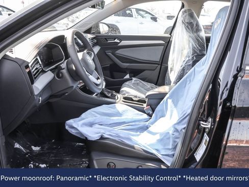 New 2026 Volkswagen Jetta SE FWD image 6