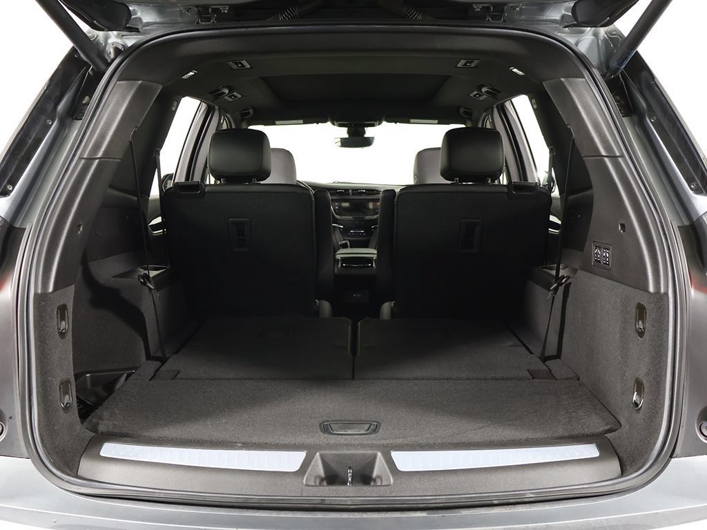 Used 2021 Cadillac XT6 Premium Luxury FWD image 21