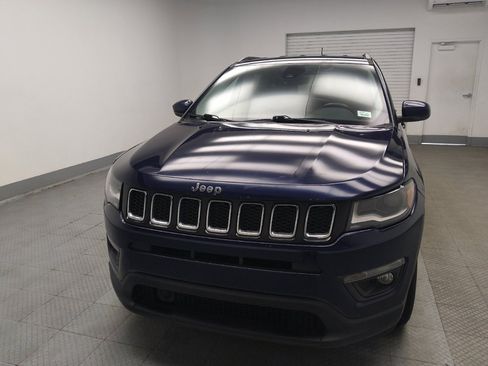 Used 2018 Jeep Compass Latitude w/ Safe & Security Group FWD image 15
