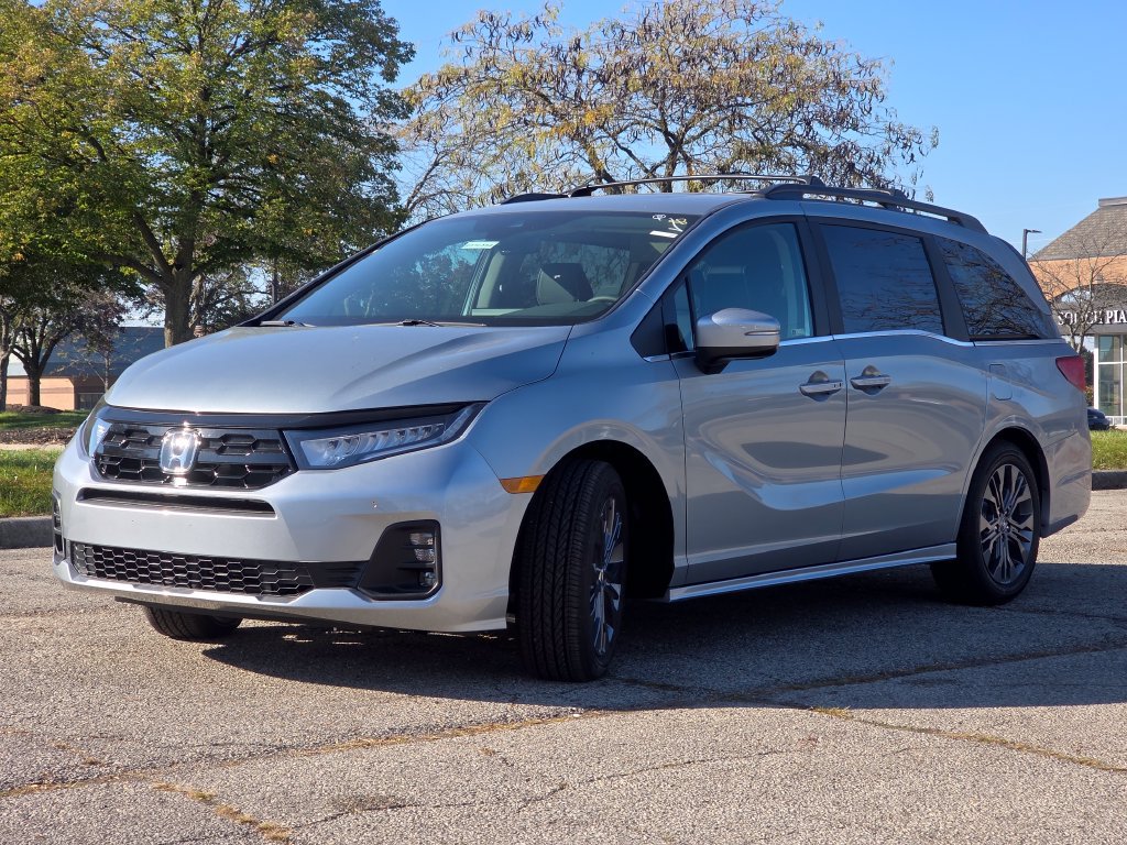 New 2027 Honda Odyssey Touring image 24