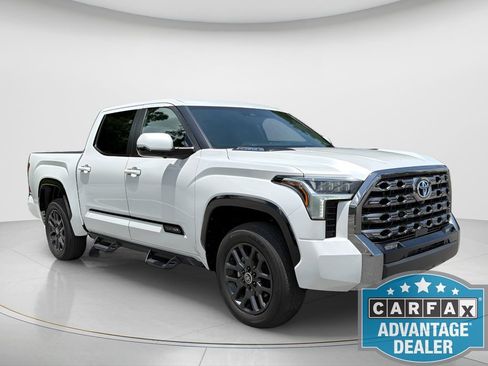 Used 2024 Toyota Tundra Platinum AWD/4WD image 3