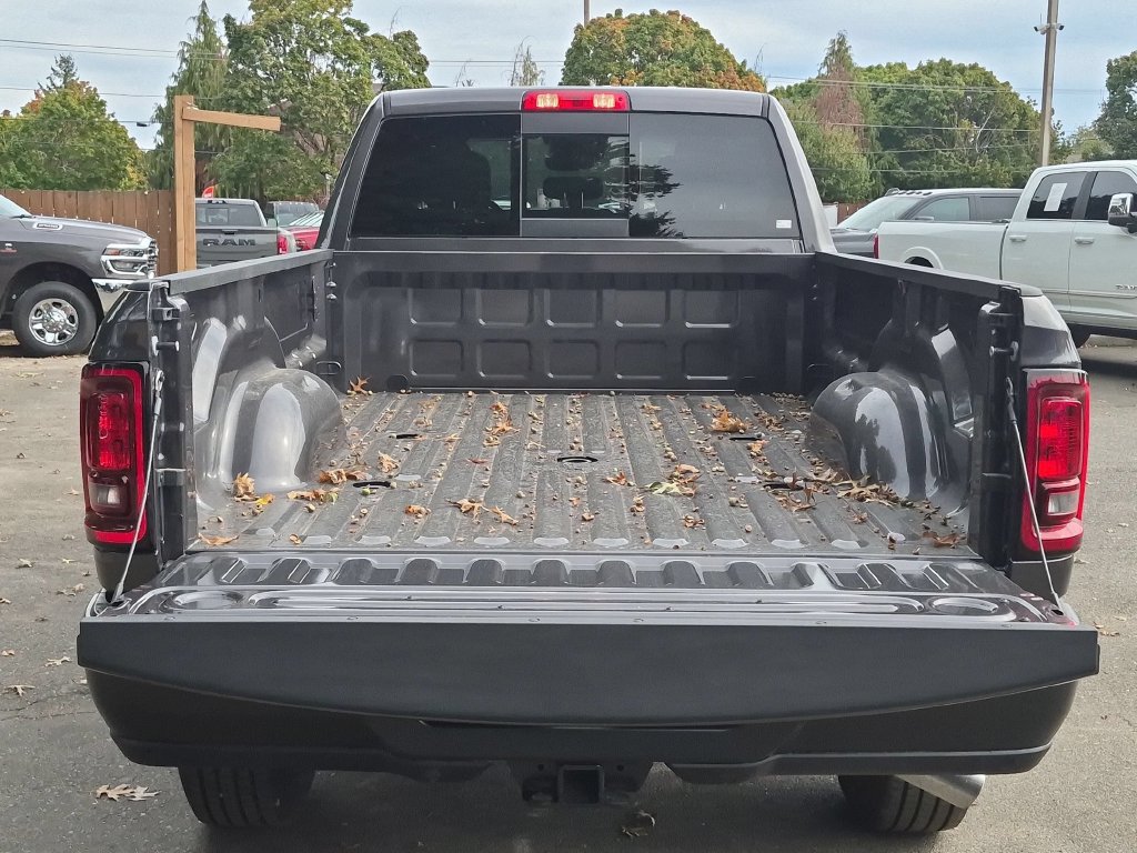 New 2026 RAM 3500 Tradesman AWD/4WD image 10