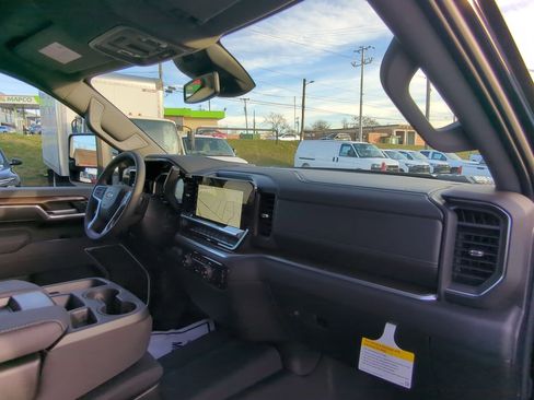 New 2026 Chevrolet Silverado 2500 LT w/ Safety Package image 30