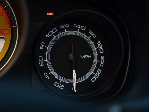 Used 2010 Ferrari California image 92