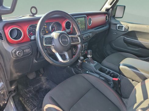 Used 2019 Jeep Wrangler Unlimited Rubicon AWD/4WD image 16