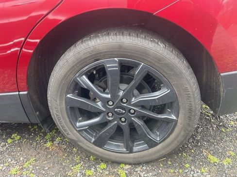 Used 2024 Chevrolet Equinox RS w/ RS Leather Package image 8