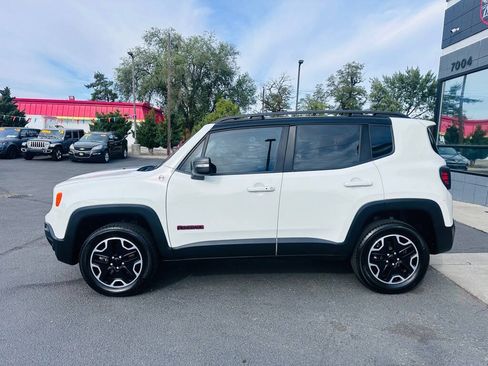 Used 2016 Jeep Renegade Trailhawk AWD/4WD image 4