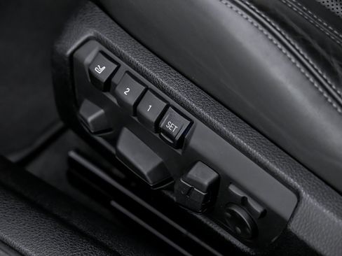 Used 2016 BMW M6 Gran Coupe image 25