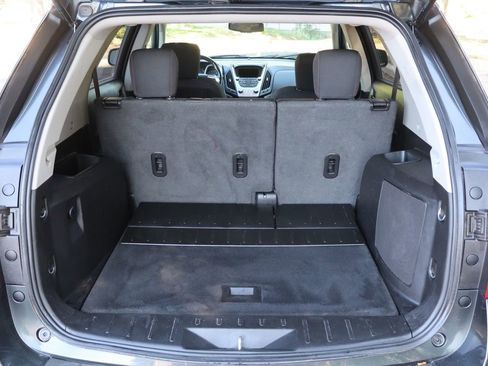 Used 2017 Chevrolet Equinox LT w/ Convenience Package image 14