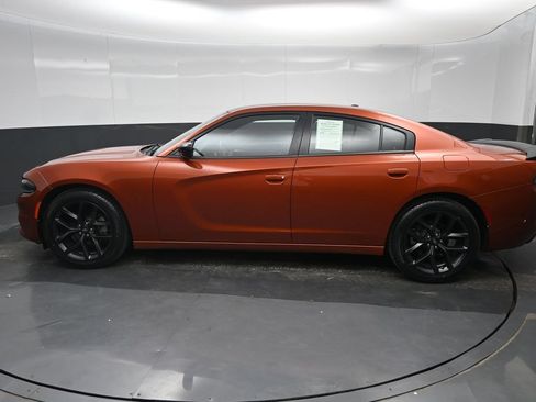 Used 2022 Dodge Charger SXT w/ Blacktop Package RWD image 11