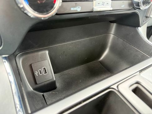 Used 2025 Ford F150 XLT w/ Equipment Group 301A Standard AWD/4WD image 19