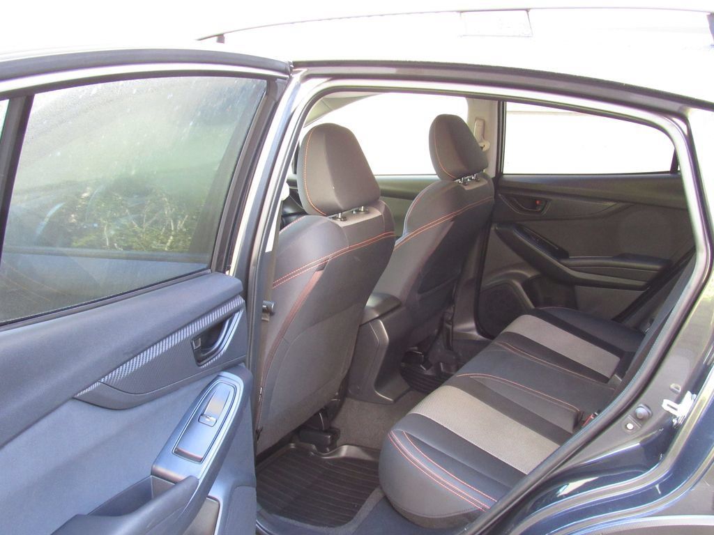 Used 2019 Subaru Crosstrek 2.0i Premium AWD/4WD image 13