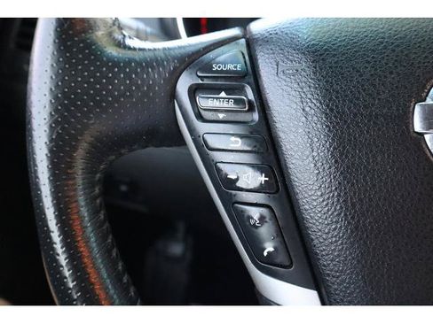 Used 2010 Nissan Murano LE w/ Navigation Pkg AWD/4WD image 15