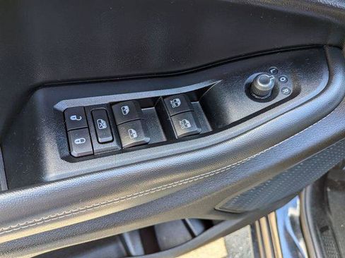 Certified 2024 Jeep Grand Cherokee L Laredo AWD/4WD image 11