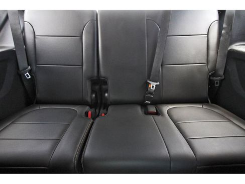 Used 2021 Chevrolet Traverse Premier w/ LPO, Floor Liner Package FWD image 16