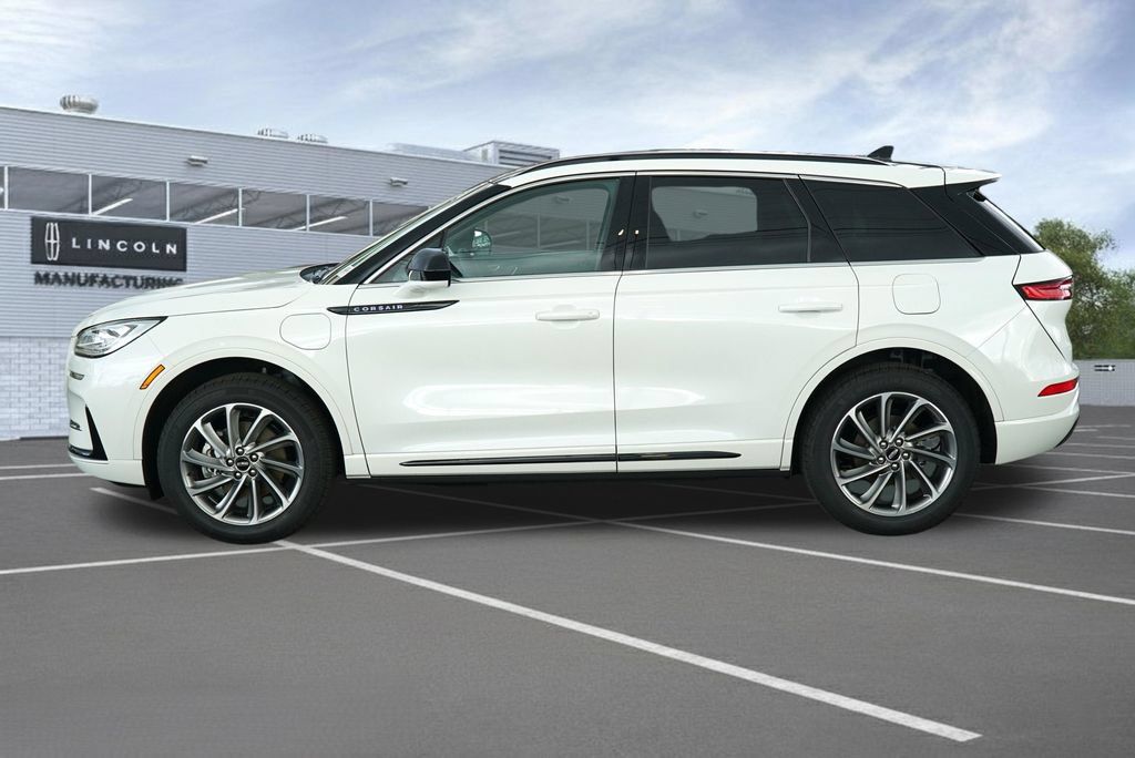 New 2026 Lincoln Corsair Grand Touring AWD/4WD image 4