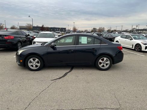 Used 2014 Chevrolet Cruze LT w/ Technology Package image 4