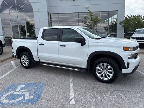 Used 2021 Chevrolet Silverado 1500 Custom image 37