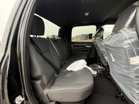 Used 2025 RAM 2500 Big Horn image 5