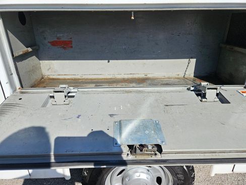 Used 2012 Ford F250 XL image 20