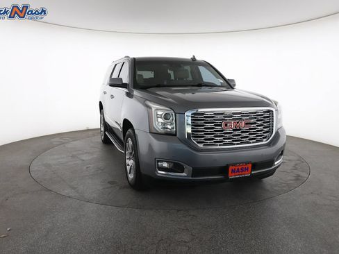 Used 2020 GMC Yukon Denali RWD image 2