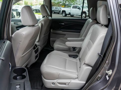 Used 2018 Honda Pilot Elite image 14
